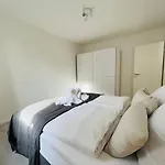 Favorite - And - 10 Min Zur Messe Apartment Düsseldorf