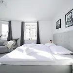 Favorite - And - 10 Min Zur Messe Apartment *